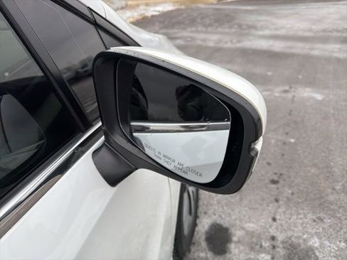 Used 2021 Honda Odyssey Touring image 5