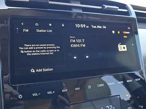 New 2024 Hyundai Tucson Limited FWD image 11