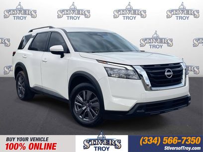 Used 2023 Nissan Pathfinder SV