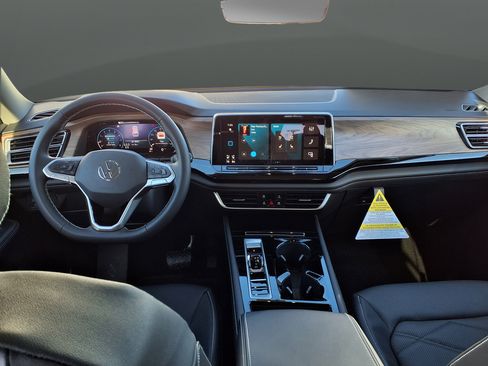 New 2026 Volkswagen Atlas SE AWD/4WD image 14