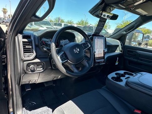 New 2026 RAM 3500 Tradesman AWD/4WD image 17