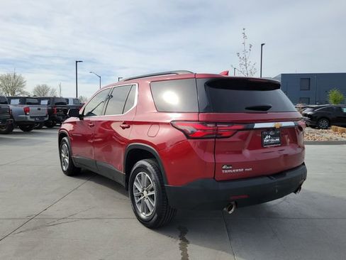 Used 2022 Chevrolet Traverse LT AWD/4WD image 3
