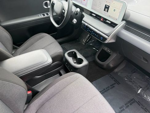Certified 2024 Hyundai Ioniq 5 SEL RWD image 15