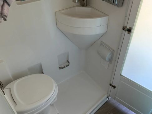 Used 2019 Ford Transit 350 XLT RWD image 76