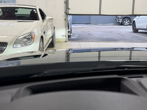 Used 2018 BMW 440i xDrive Convertible image 18