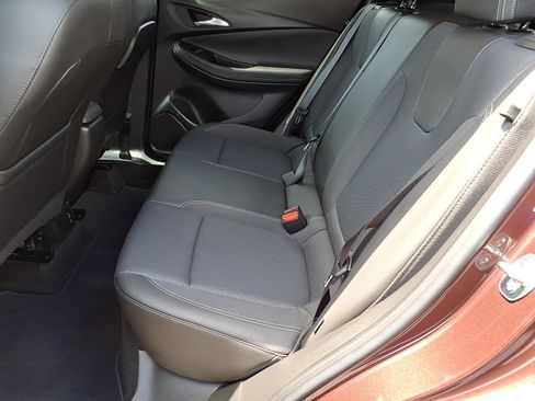 Certified 2023 Buick Encore GX Preferred w/ Cold Weather Comfort Package FWD image 11