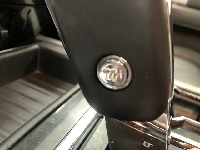 Used 2014 Ford Expedition Limited w/ Equipment Group 301A AWD/4WD image 38