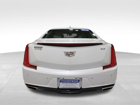 Used 2018 Cadillac XTS Luxury w/ Driver Awareness Package image 3