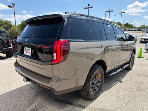 Used 2026 Ford Expedition Tremor AWD/4WD image 7
