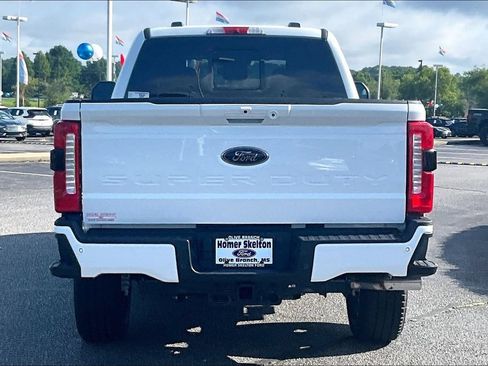 New 2026 Ford F250 Lariat w/ Black Appearance Package AWD/4WD image 4