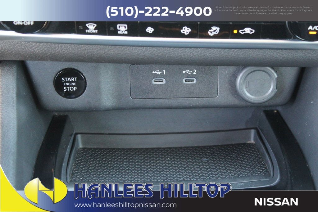Used 2025 Nissan Rogue SV AWD/4WD image 24