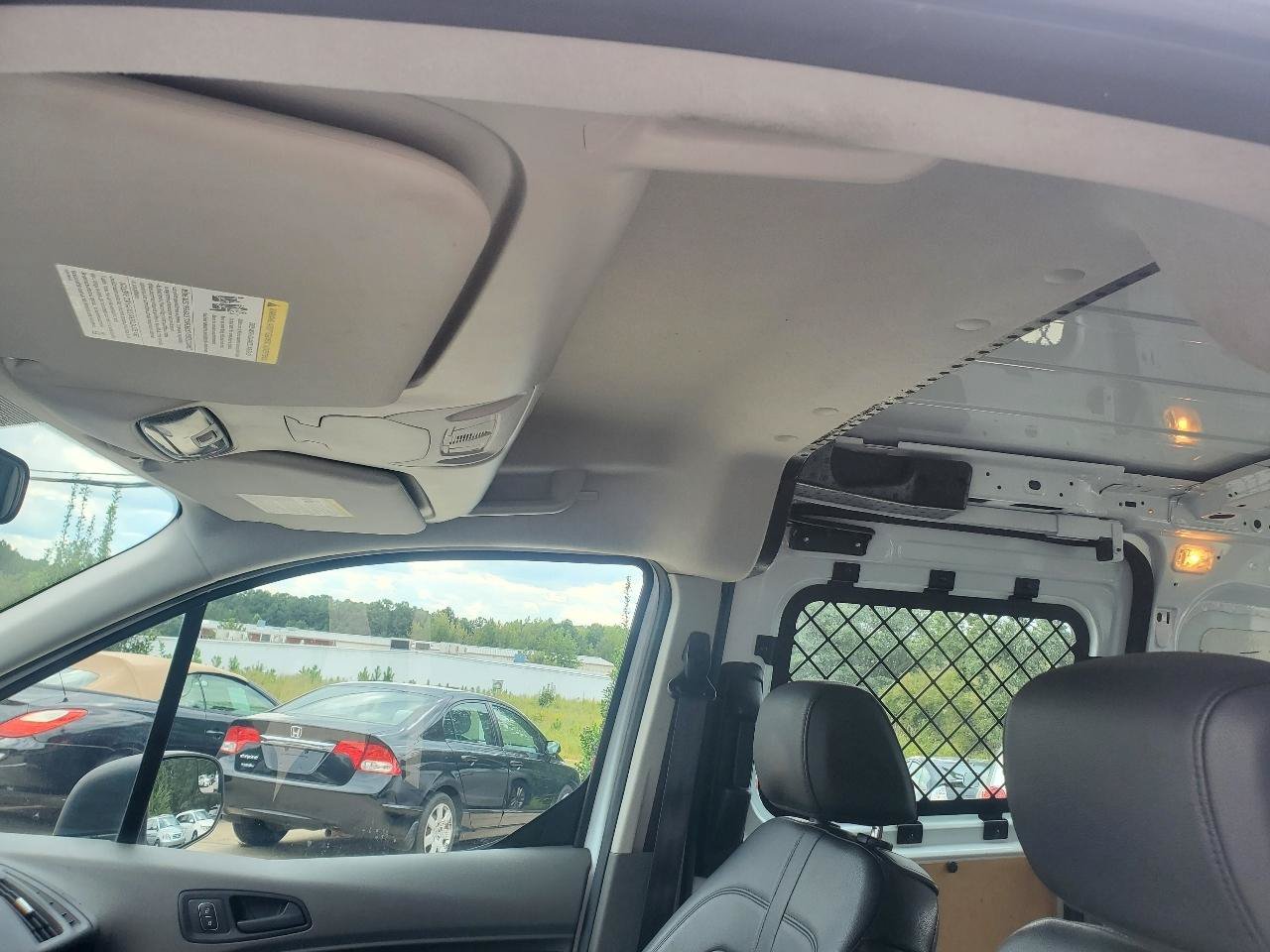 Used 2019 Ford Transit Connect XL FWD image 15