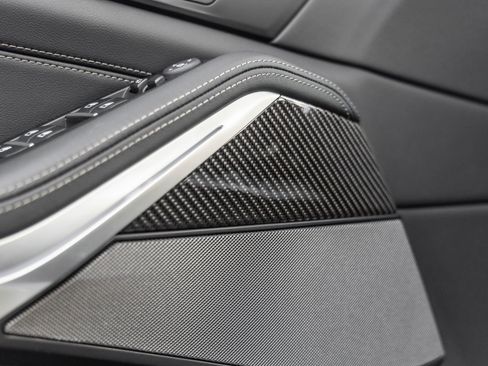 Used 2026 BMW X5 M60i w/ Climate Comfort Package image 19