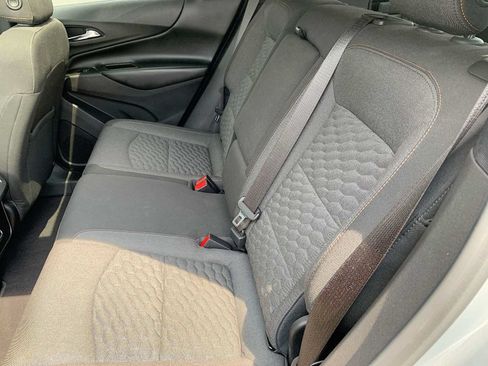 Used 2019 Chevrolet Equinox LT w/ Sun & Navigation Package AWD/4WD image 25