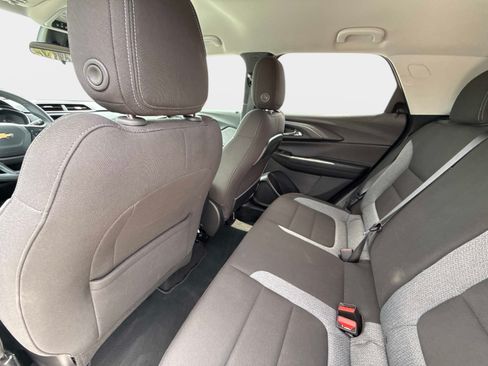 Used 2023 Chevrolet TrailBlazer LT FWD image 19