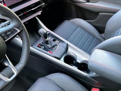 Certified 2024 Dodge Hornet R/T w/ R/T Blacktop Package AWD/4WD image 17