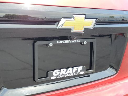Used 2025 Chevrolet Traverse LT w/ Driver Confidence Package FWD image 37