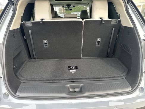 New 2026 INFINITI QX60 Luxe image 24