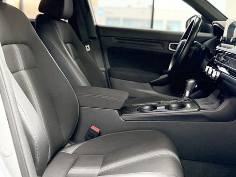 Used 2022 Honda Civic Sport image 16