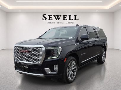 Used 2022 GMC Yukon XL Denali w/ Denali Premium Package