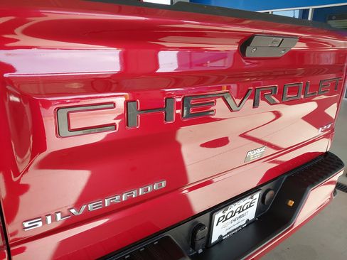 Used 2020 Chevrolet Silverado 1500 RST w/ All-Star Edition image 33