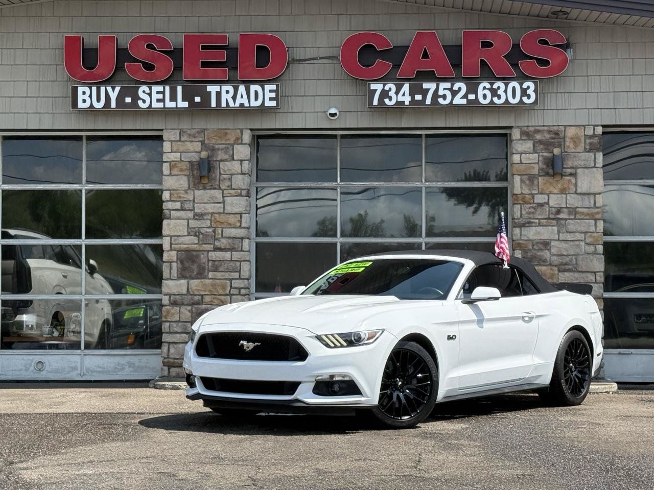 Used 2017 Ford Mustang GT Premium w/ Equipment Group 401A RWD image 1