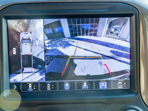 Used 2023 Chevrolet Silverado 3500 High Country w/ Z71 Off-Road Package image 24