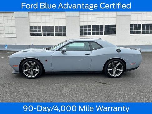 Used 2022 Dodge Challenger R/T Scat Pack w/ Dynamics Package RWD image 4