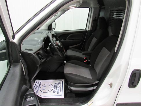 Used 2020 RAM ProMaster City Tradesman FWD image 32