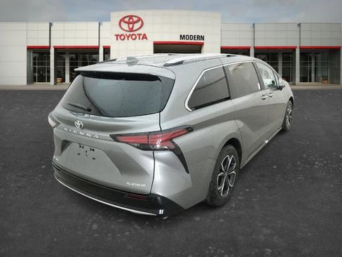 New 2026 Toyota Sienna Platinum AWD/4WD image 13