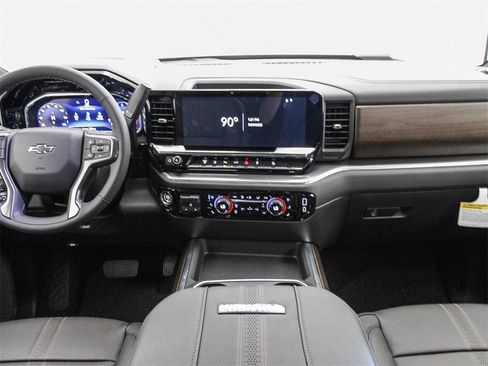 New 2025 Chevrolet Silverado 3500 High Country w/ High Country Premium Package image 15