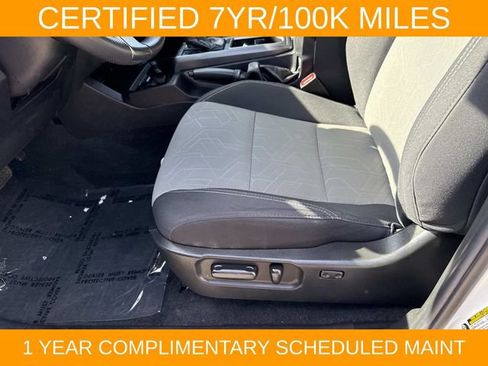 Used 2023 Toyota Tacoma TRD Sport AWD/4WD image 15