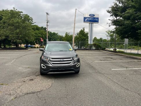 Used 2015 Ford Edge SEL w/ Equipment Group 201A AWD/4WD image 2