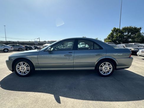 Used 2005 Lincoln LS RWD image 3