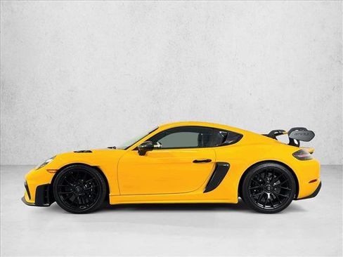 Certified 2025 Porsche 718 Cayman GT4 RS RWD image 2