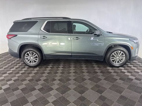 Used 2023 Chevrolet Traverse LT AWD/4WD image 6
