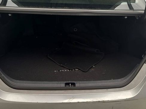 Used 2020 Chevrolet Malibu LT FWD image 13