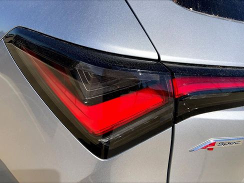 Certified 2025 Acura ADX A-Spec image 27