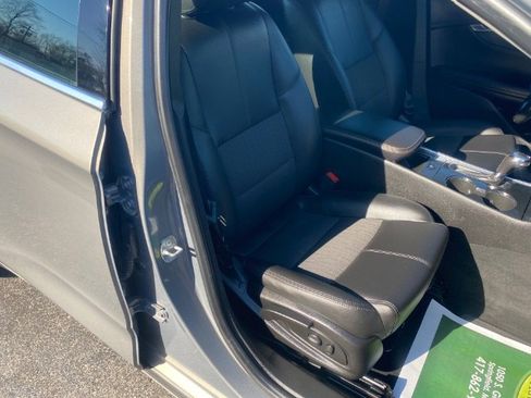 Used 2019 Chevrolet Impala LT image 16