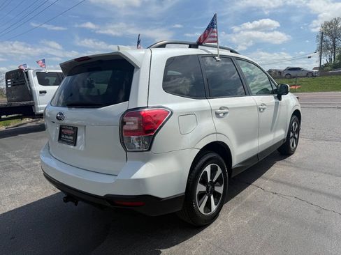 Used 2018 Subaru Forester 2.5i Premium w/ All-Weather Package AWD/4WD image 5