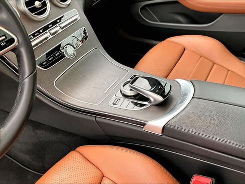 Used 2020 Mercedes-Benz C 300 Coupe image 16