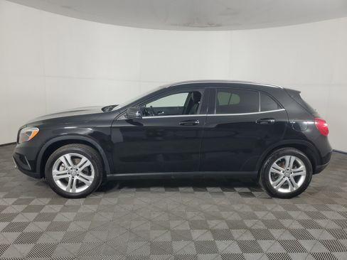 Used 2016 Mercedes-Benz GLA 250 image 7
