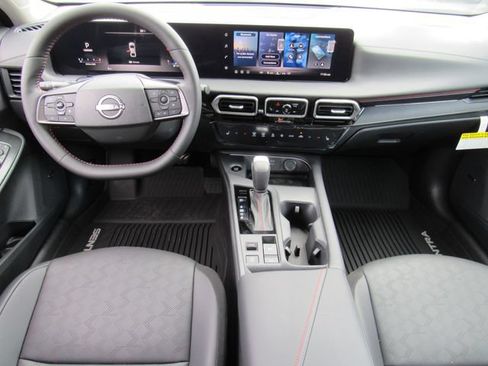 New 2026 Nissan Sentra SR w/ SR Premium Package FWD image 12