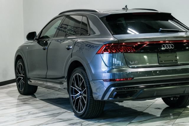Used 2019 Audi Q8 Premium Plus w/ Premium Plus AWD/4WD image 14