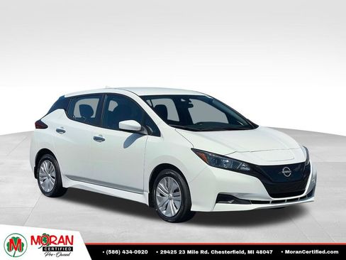 Used 2025 Nissan Leaf S FWD image 7