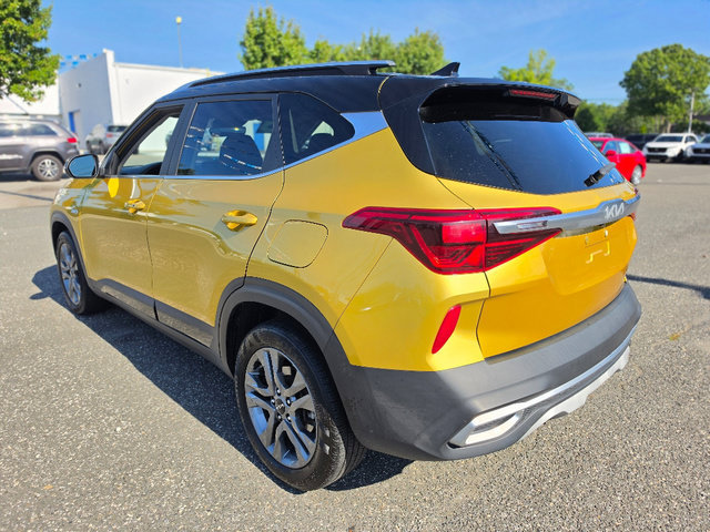 Used 2023 Kia Seltos S w/ Navigation Package AWD/4WD image 4