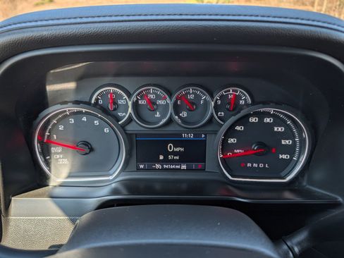 Used 2020 Chevrolet Silverado 1500 LTZ AWD/4WD image 25