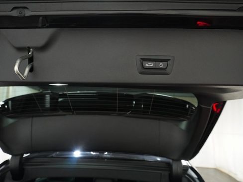 Certified 2025 BMW X3 xDrive30i w/ Premium Package image 7