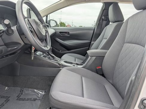 Used 2024 Toyota Corolla LE FWD image 27
