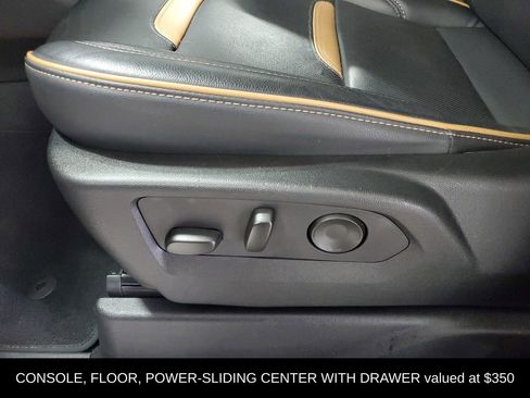 Used 2024 GMC Yukon XL AT4 w/ AT4 Premium Package image 9